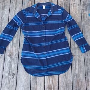 Duluth Trading Shacket EUC